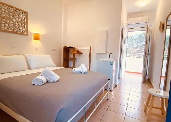 Aparthotel Athena 3*