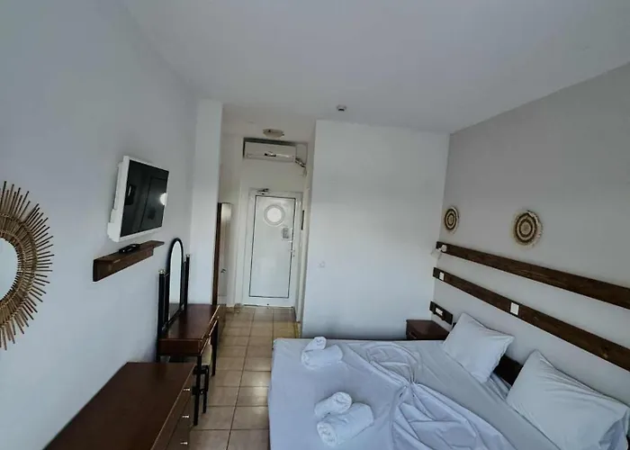 Athena 3* Lindos (Rhodes)