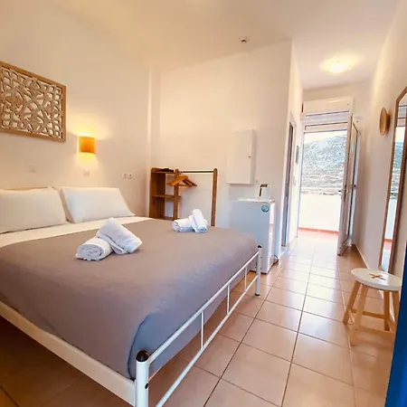 Aparthotel Athena 3*