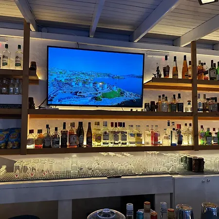 林多斯雅典娜公寓 公寓式酒店 3*