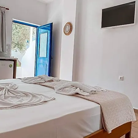 Aparthotel Athena