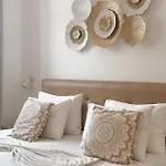 Athena Lägenhetshotell 3*